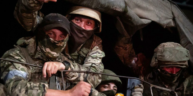 2 имя журналиста. роман супер журналист. битков анатолий михайлович магадан. 2 имя журналиста. ахмеднаби ахмеднабиева.